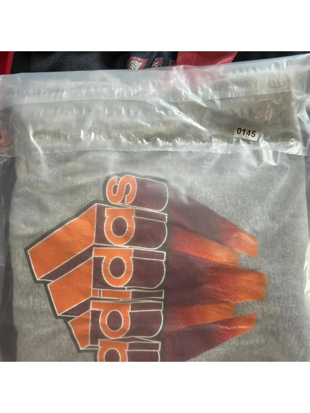Vintage‎ y2k Adidas Grey Graphic t shirt size XL 90’s